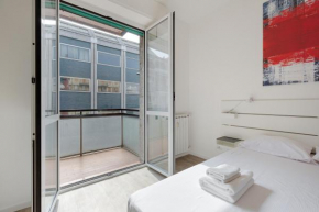 Cagnola Cozy Apartament with Balcony